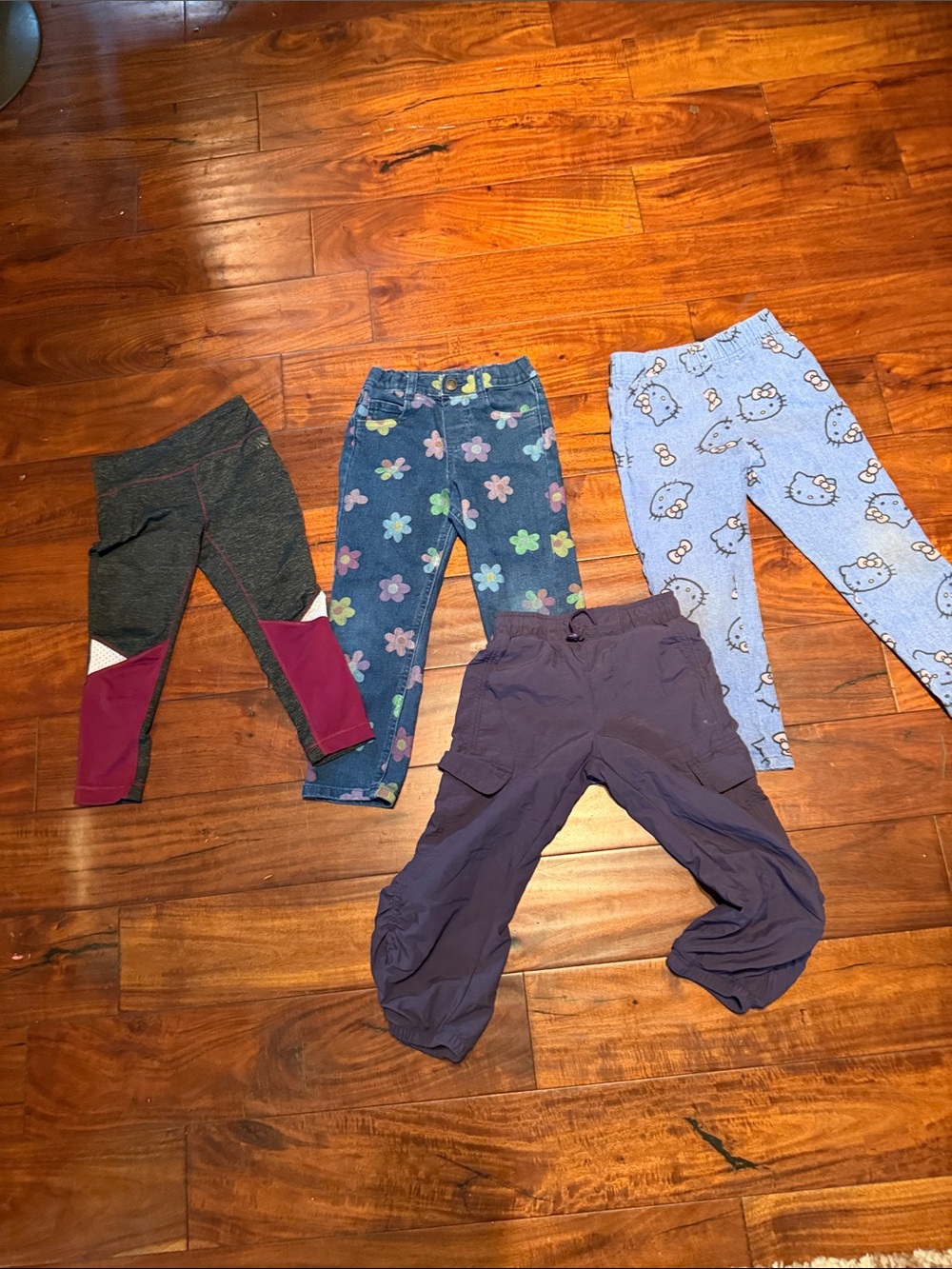 4 pieces Kids' Assorted Purple Floral and Patterned Leggings Pack